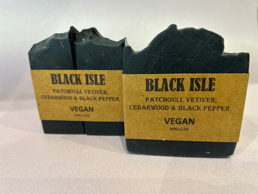 BLACK ISLE. VEGAN. 122G