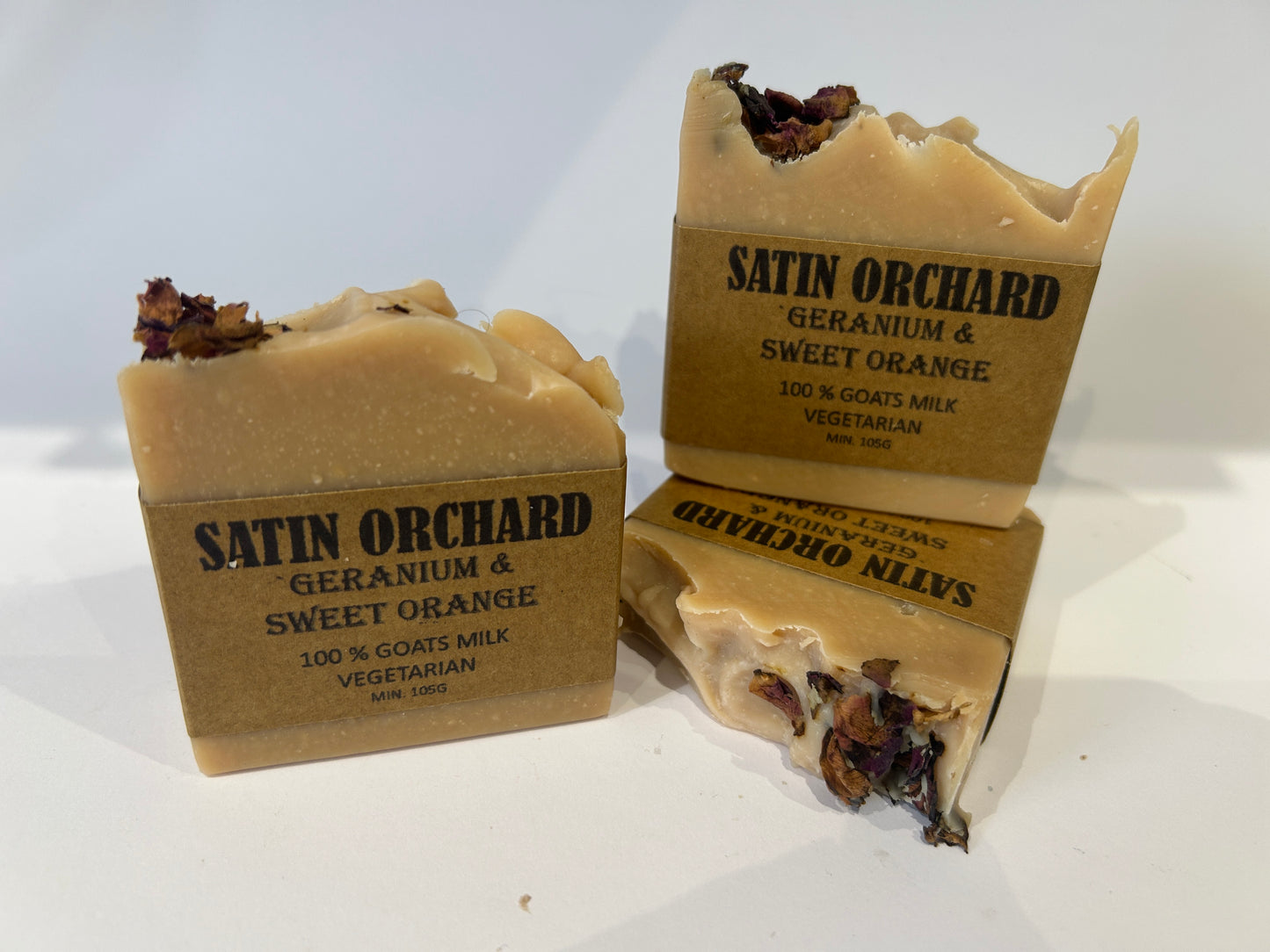 SATIN ORCHARD GOAT MILK BAR